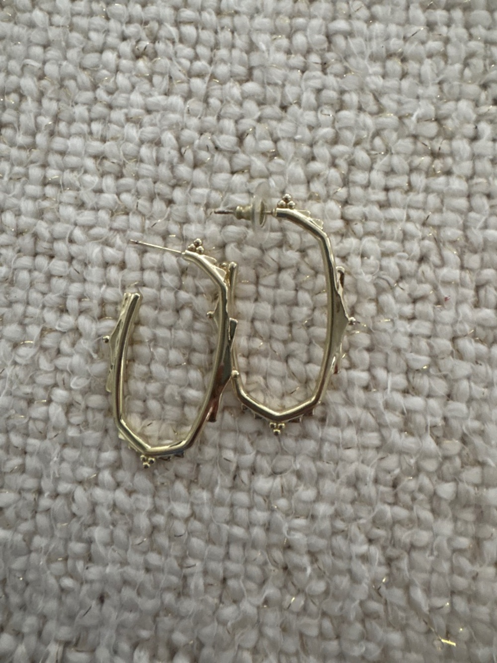 Kendra Scott- Baroque Ella Hoop Earrings- Gold - Picture 1 of 2
